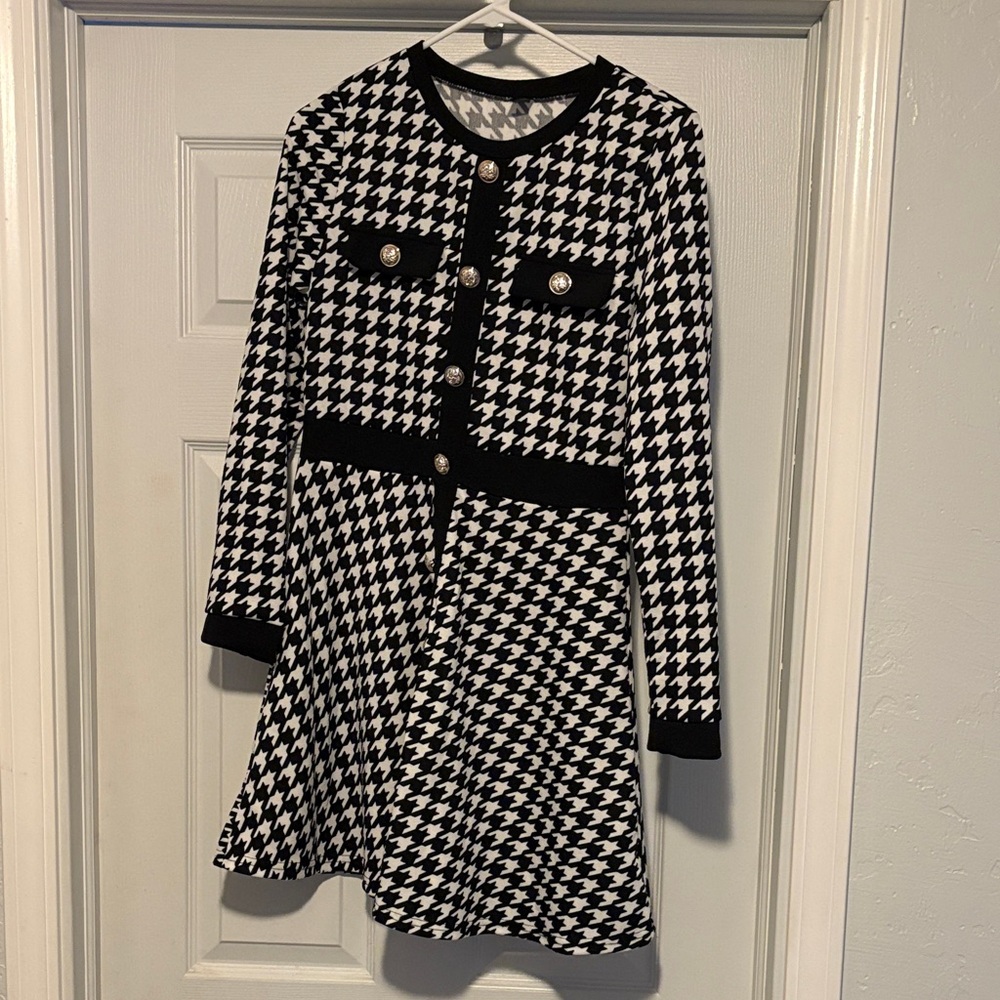 SHEIN Monochrome Houndstooth Dress